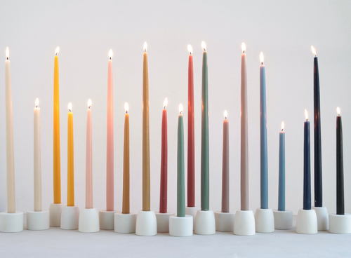 How To Burn A Taper Candle: A Comprehensive Guide