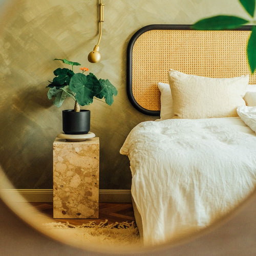 Lily Pot & Saucer Set