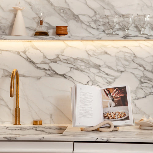 Ceramic Lumbra Book Stand_Sin Ceramics