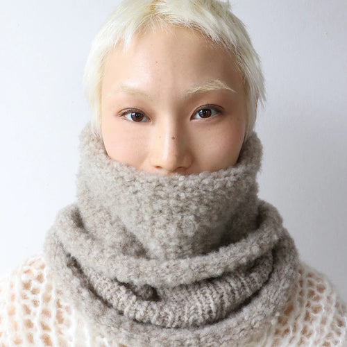 FeKnitsSnoodNatural