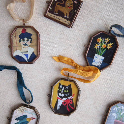 Handmade_Art_Locket_Ornaments
