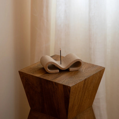 Ming Incense Holder Sin Ceramics