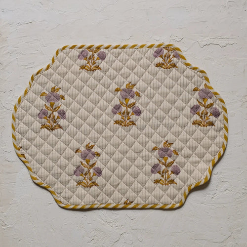 Sanvi_-_Hand_Block-printed_Quilted_and_Reversible_Placemat